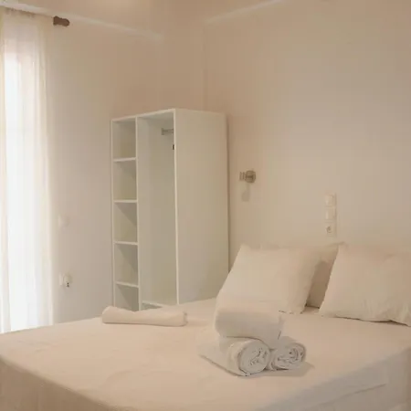 Kondilw * Kalamitsi (Lefkada)